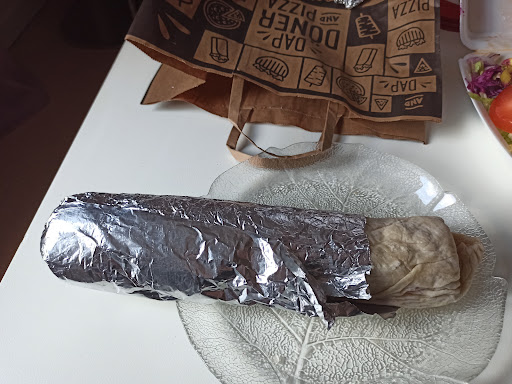 Photo of Döner and Pizza - Göran Elgfelts Gata 1, 183 39 Täby